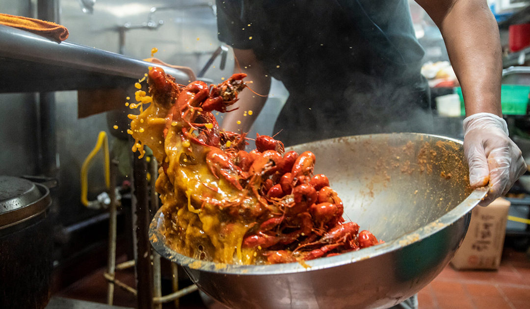 A Crawfish Feast Where the South Meets Southeast Asia